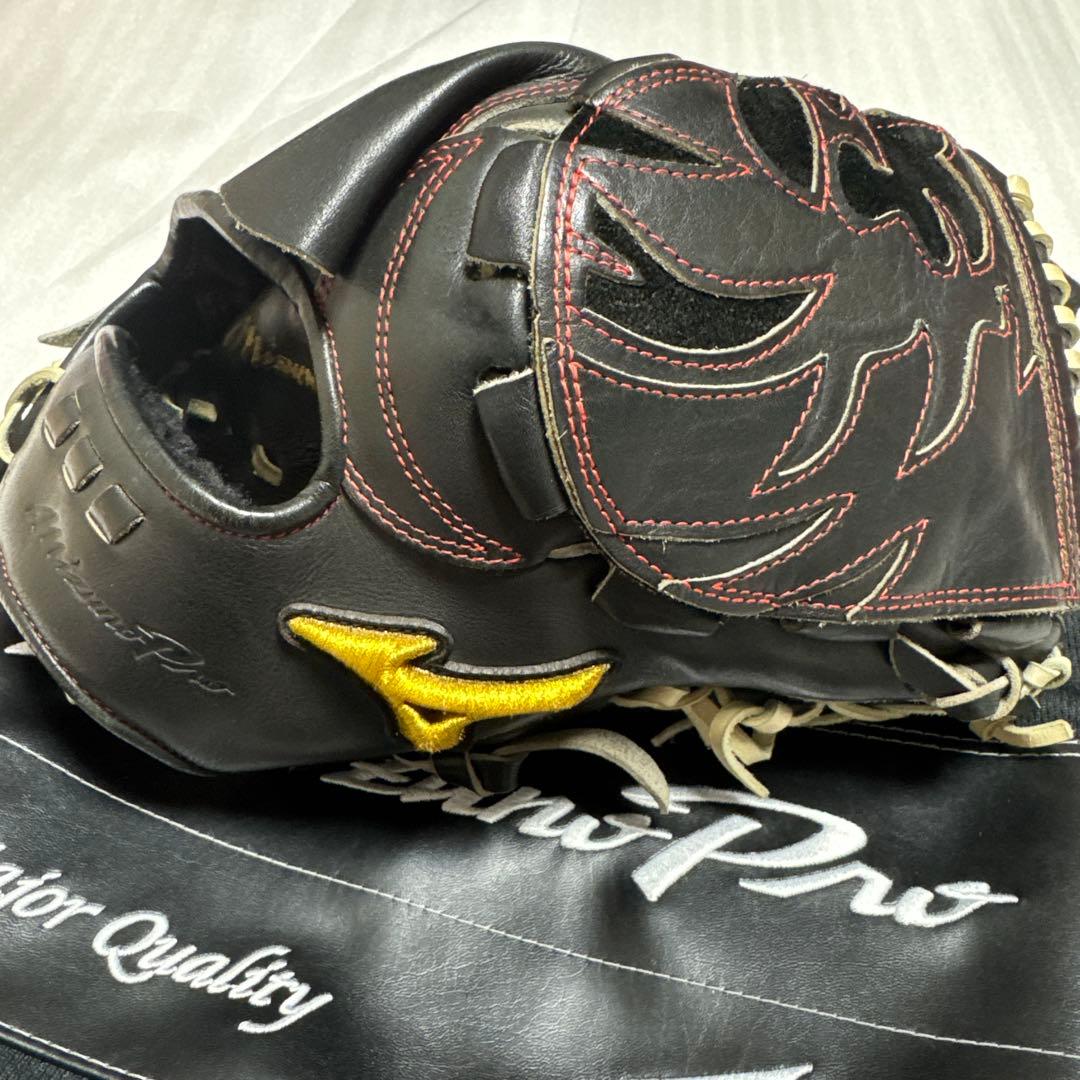 Mizuno Pro 硬式グローブ 黒