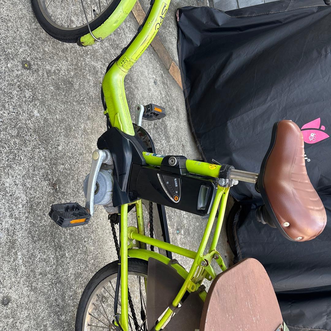 パナソニック　ギュットミニ　バッテリー２つ　トランポ仕様　大きな荷物運べます