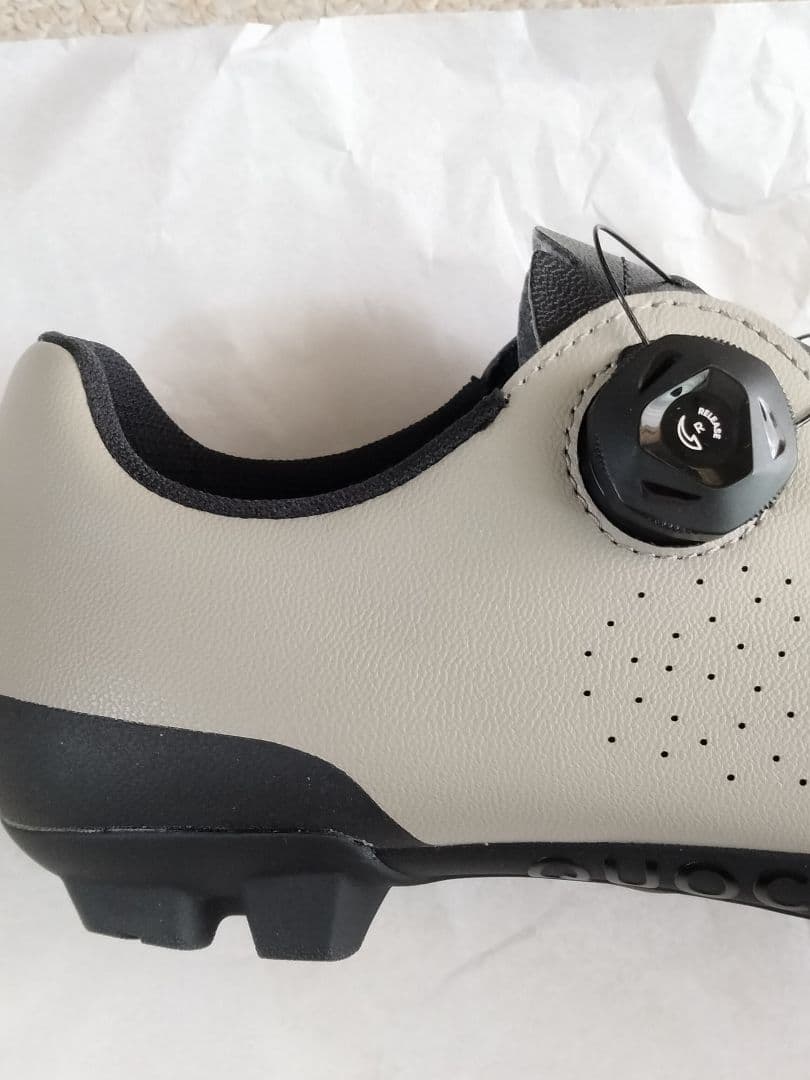 QUOC 40 新品 SPDクリート対応