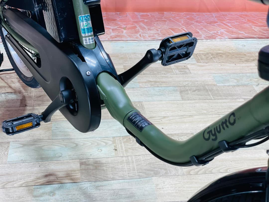 超ハイクラス！　高年式2022モデル⭐️　ギュットクルーム子供乗せ電動Y2622