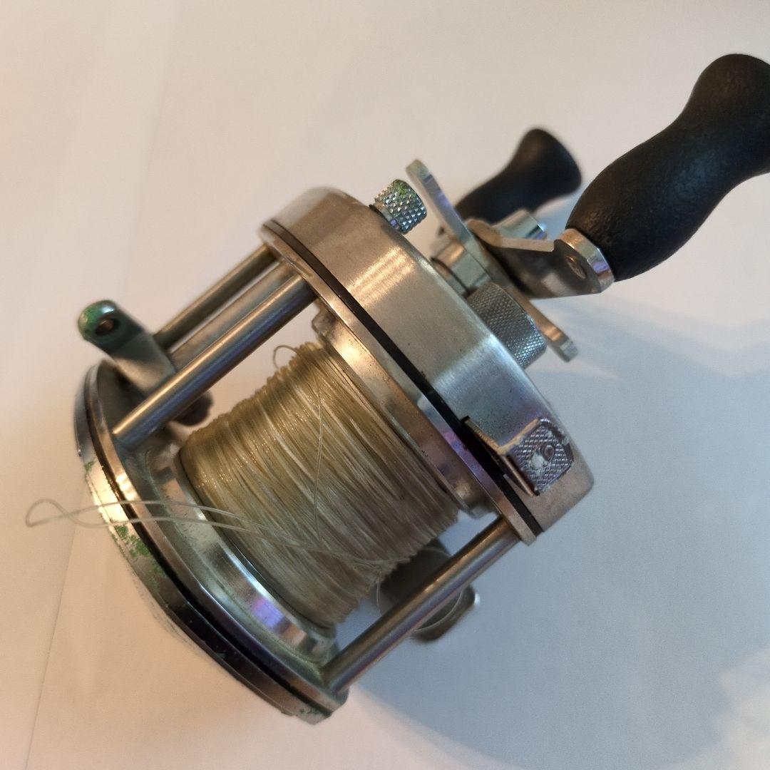 シマノ　ベイトリール　バンタム　400