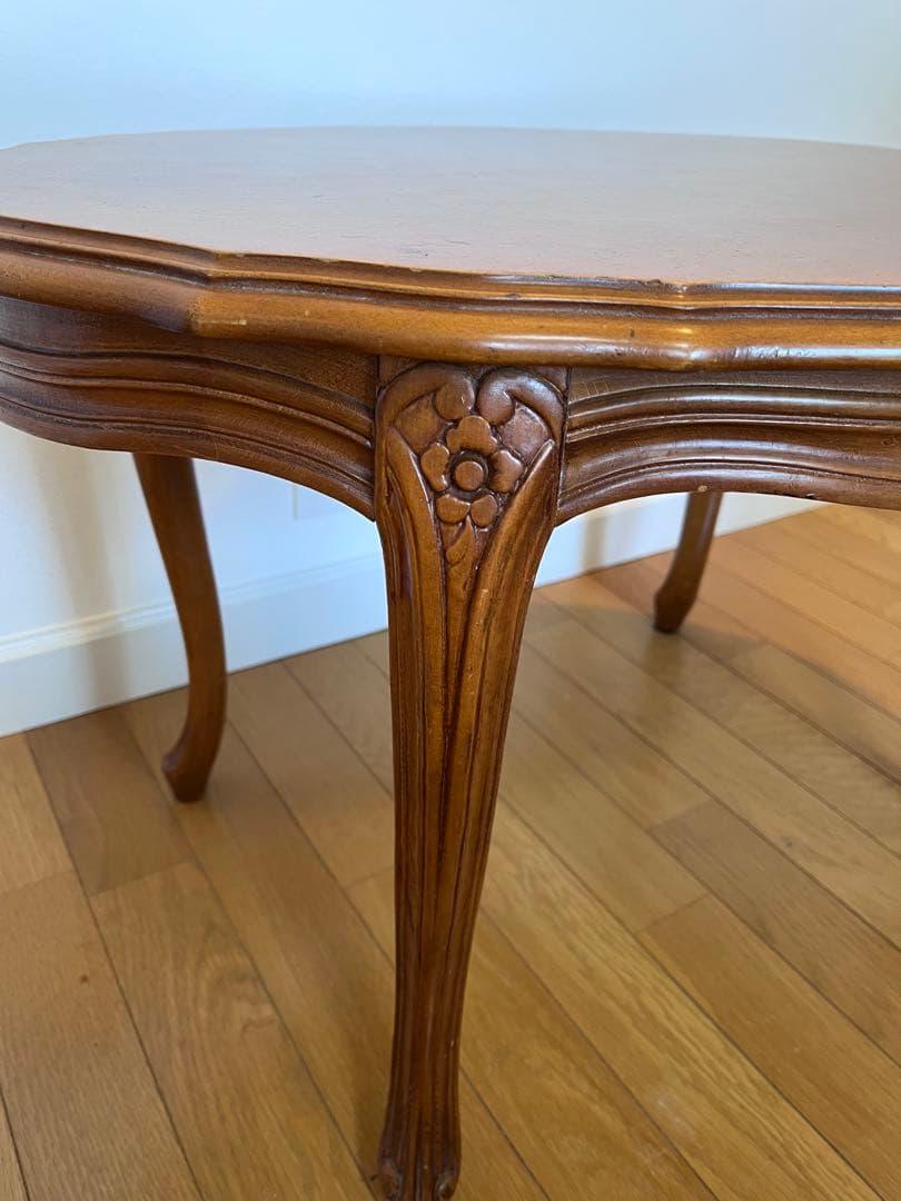 アンティーク　小テーブル