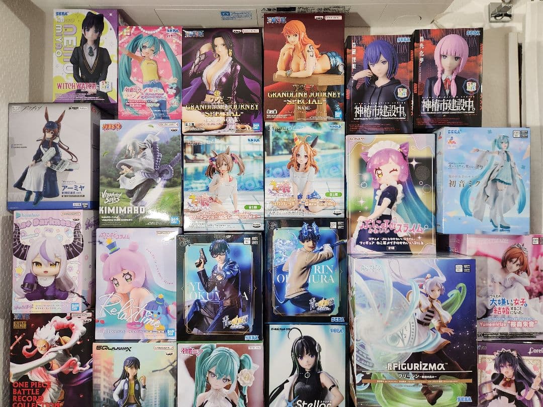 未開封フィギュア35個 美少女系 ニカ 東京喰種 フリーレン ヒロアカ ウマ娘