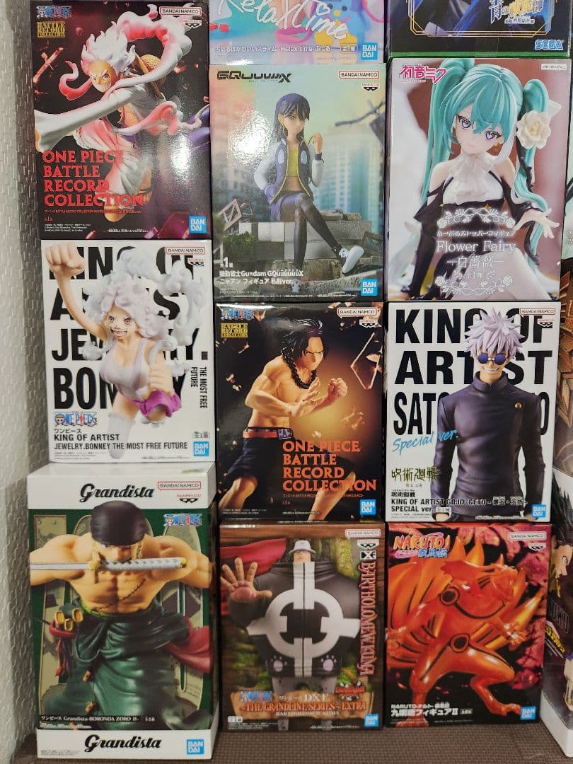 未開封フィギュア35個 美少女系 ニカ 東京喰種 フリーレン ヒロアカ ウマ娘