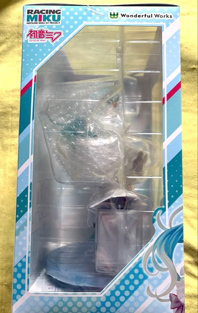 新品未開封 レーシングミク 2021 vacation style ver.