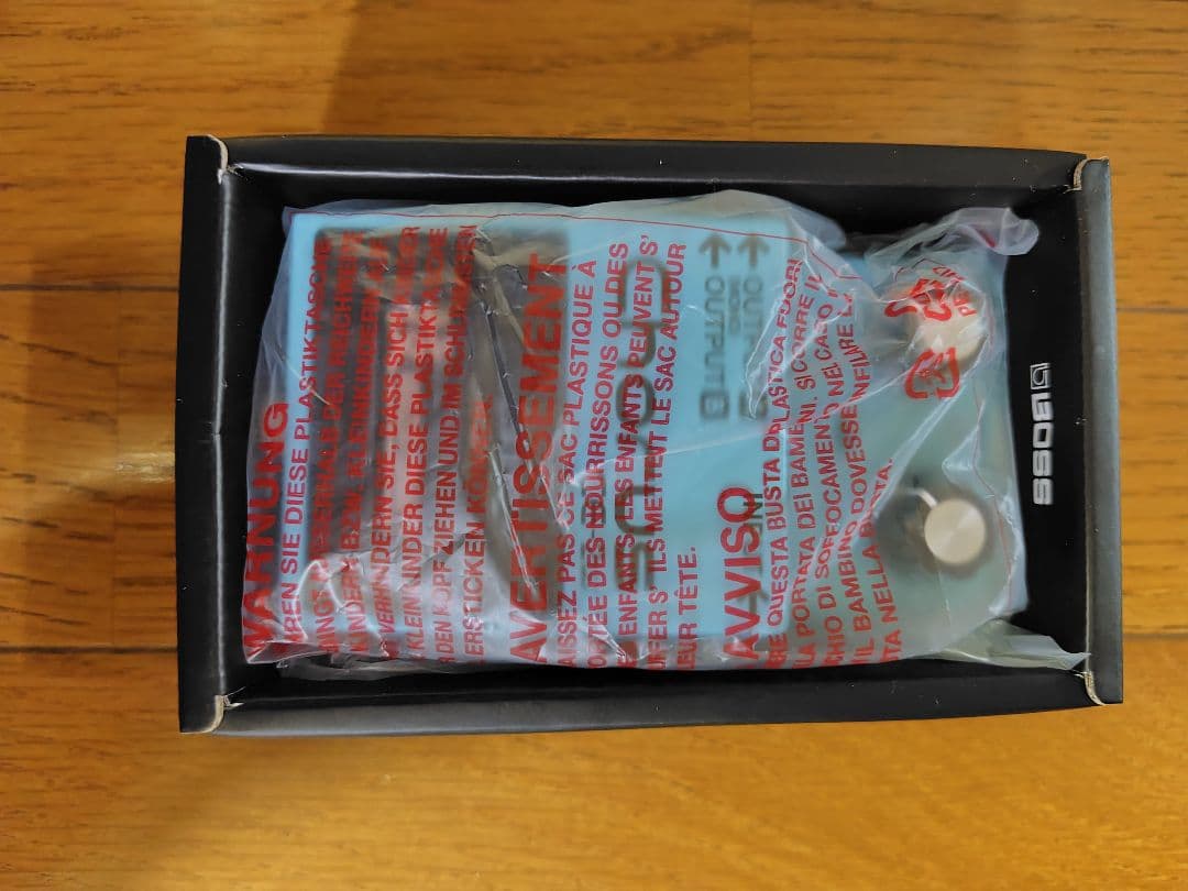 BOSS コーラスエフェクター CE-2w