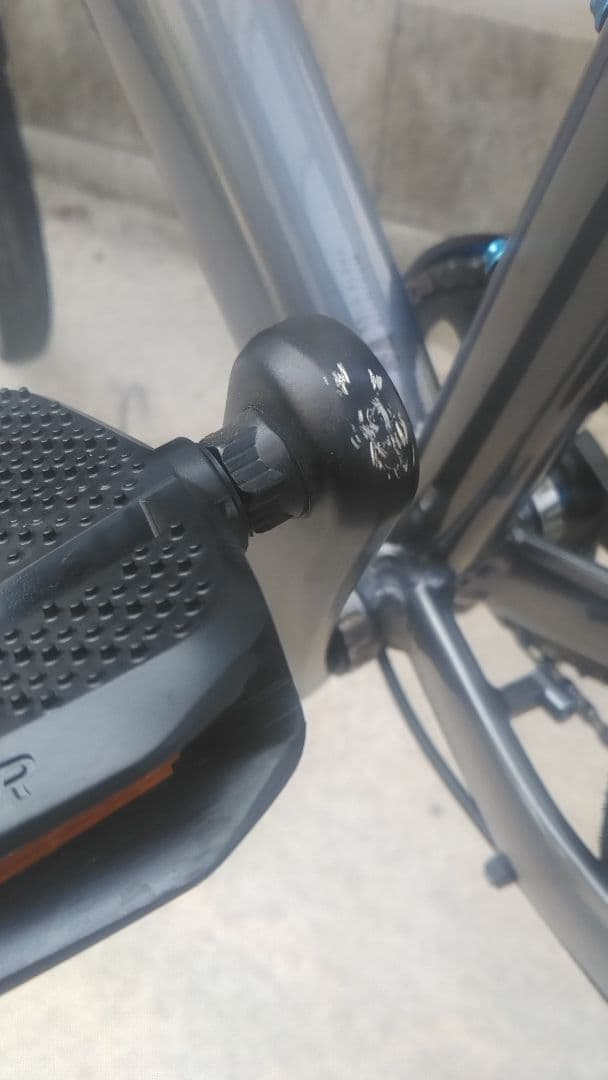 トレック TREK FX3 Gen4 Mサイズ 25年モデル 美品 大阪