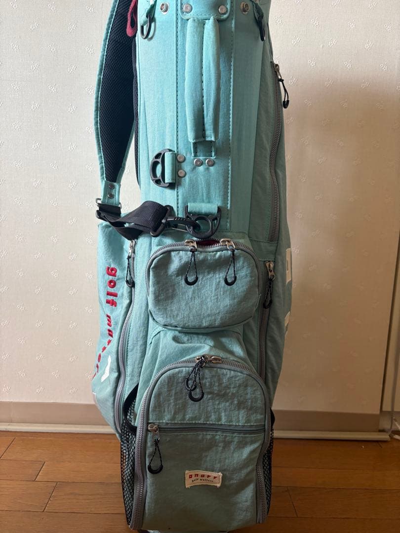 ONOFF ゴルフバッグ・キャディバッグ 水色