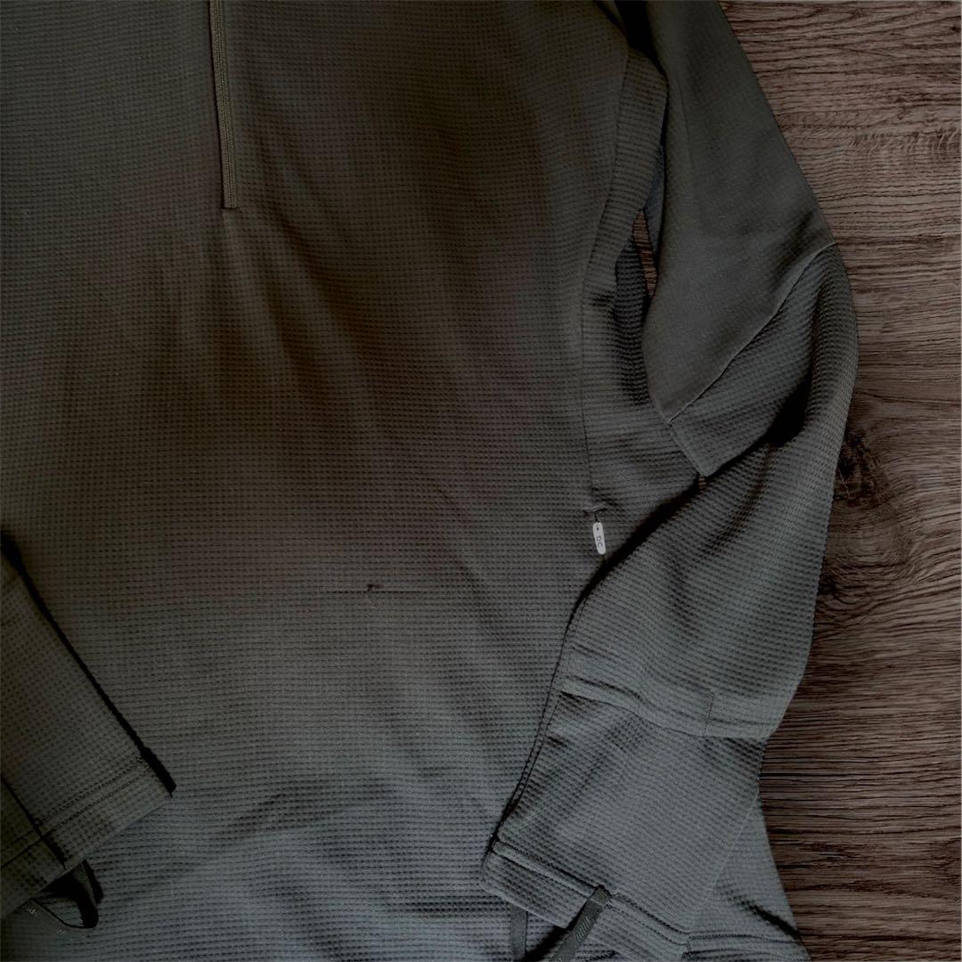 on ランニングシャツ　レディースM ブラック