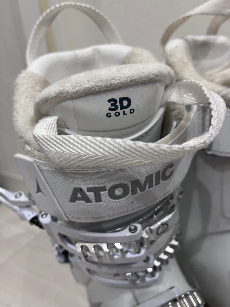 ATOMIC 3D GOLD スキー用ブーツ ホワイト