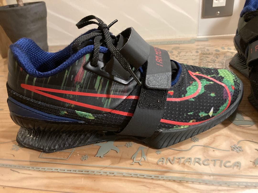 NIKE ロマレオス　リフティングシューズ