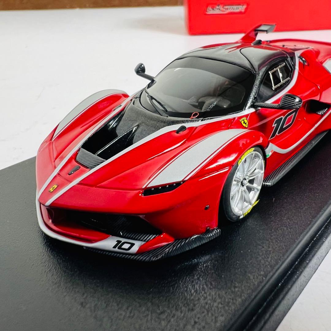 良品　イタリア製　1/43 フェラーリ　FXXK ラ・フェラーリ　ルックスマート