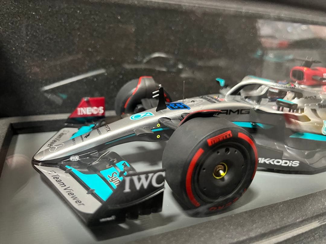 ミニカー 1/18 Mercedes-AMG spark