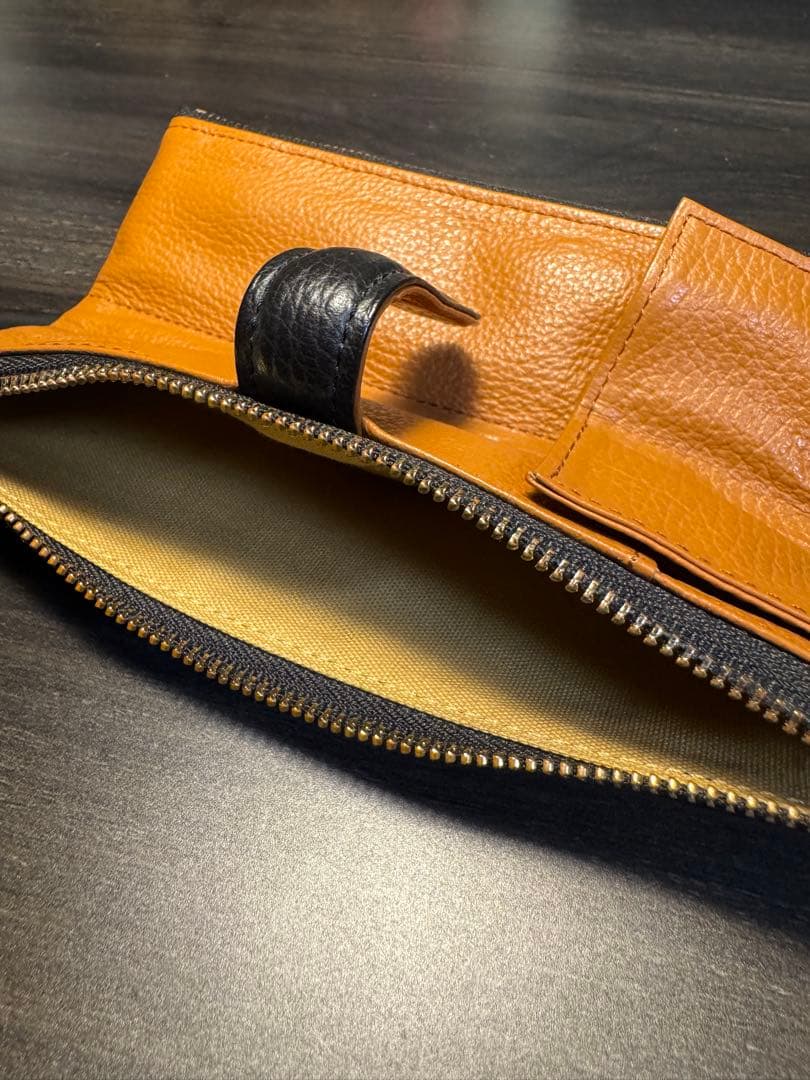 ◆最終値下げ◆ C COMPANY シーカンパニー　ルポペンケース　黒　筆箱　革