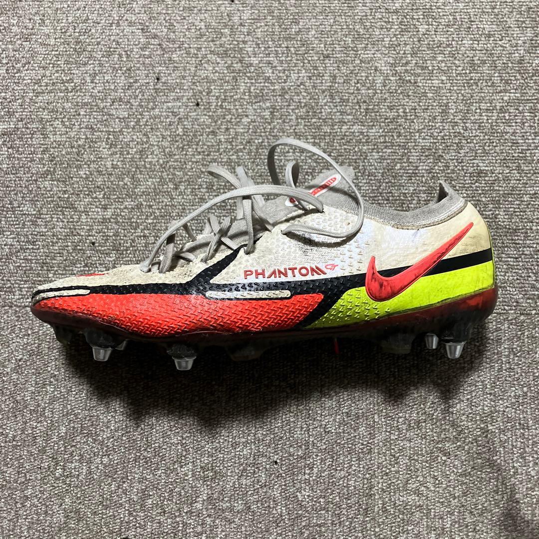 【値下げ！】Nike Phantom スパイク SG