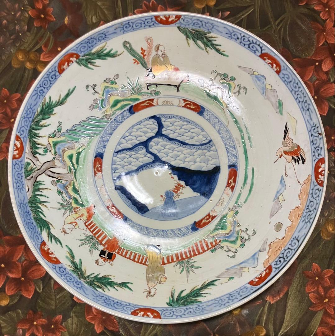 旧家蔵出し品　古伊万里　古い大皿　手書き色絵　瑞雲花　共を連れた貴族　鶴　唐人