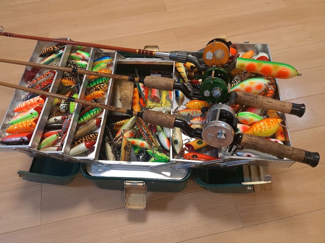 一点物　ザウルス　バルサ50　ビッグラッシュそっくりグリップ　アブ　道楽　ヘドン