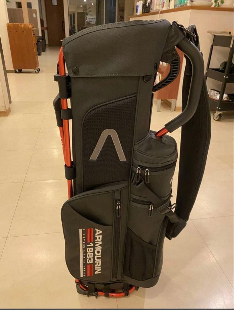 超美品アーマーインARMOURIN PRO MODEL8.5 キャディバッグ