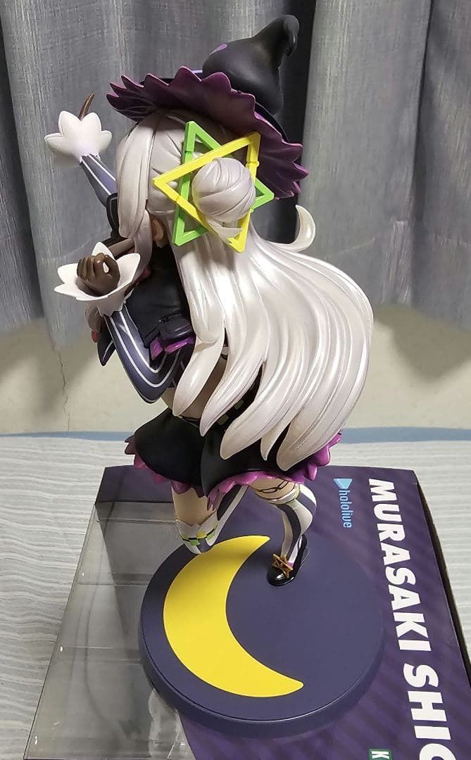 紫咲シオン　1/7スケールフィギュア