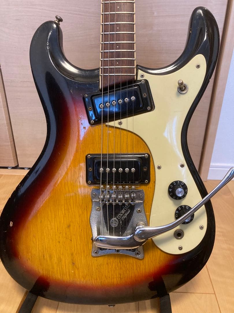 Mosrite1965年製The Ventures Model（ピックアップ交換