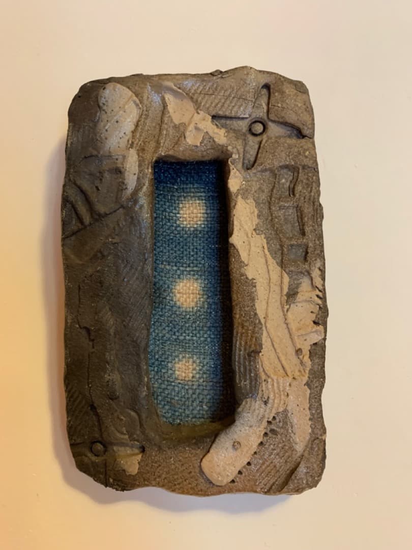 古布14　額　信楽焼　陶製　アート　美術品　壁掛け