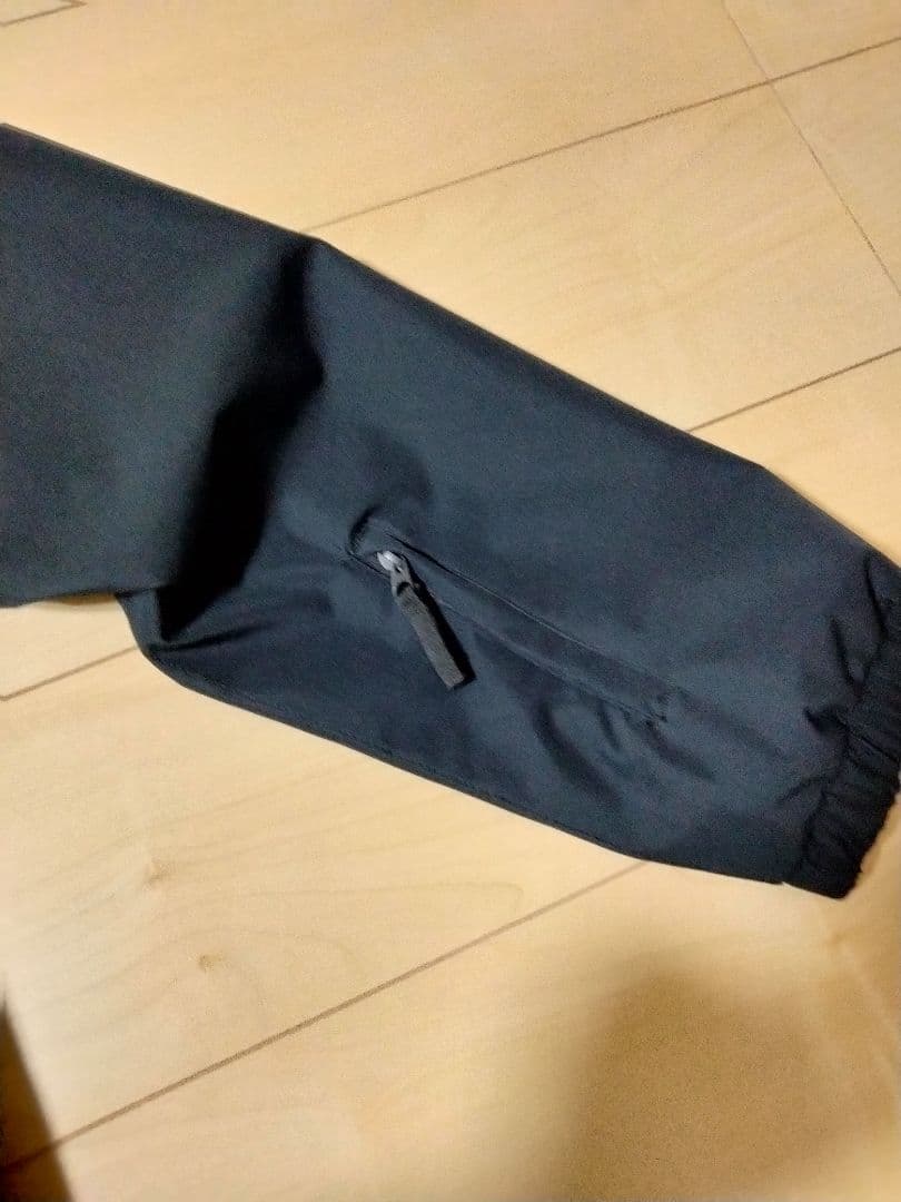 QUICKSILVER　スノーボードウェア　ジャケット　新品タグ付き