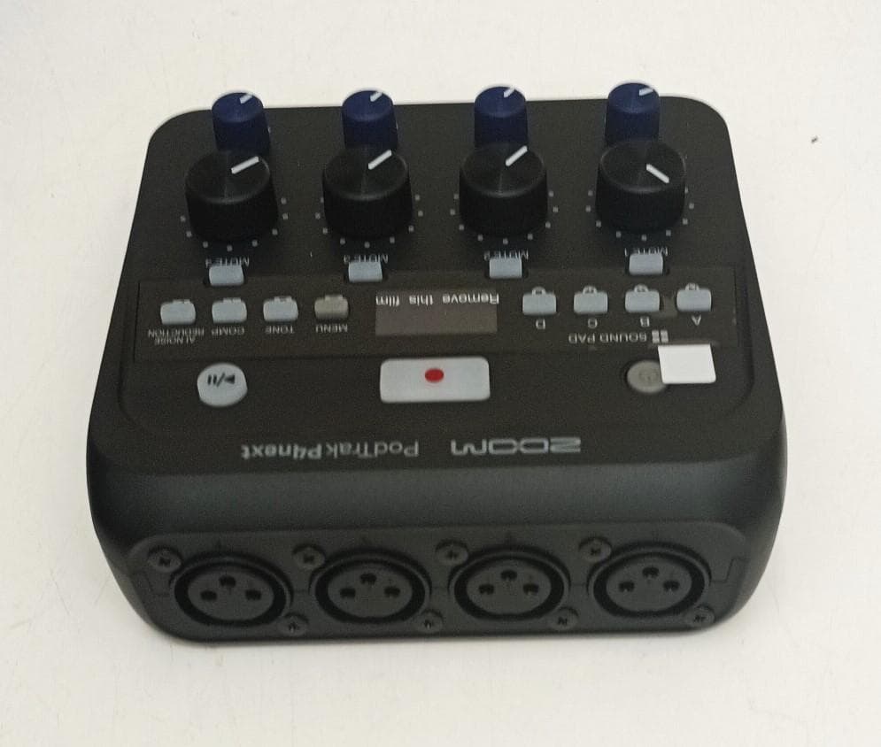 ZOOM PodTrak P4next ポッドキャスト用レコーダー