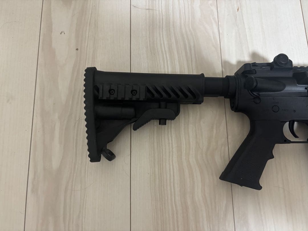 APS製　M4 次世代電動ガン ブラック 可調式ストック