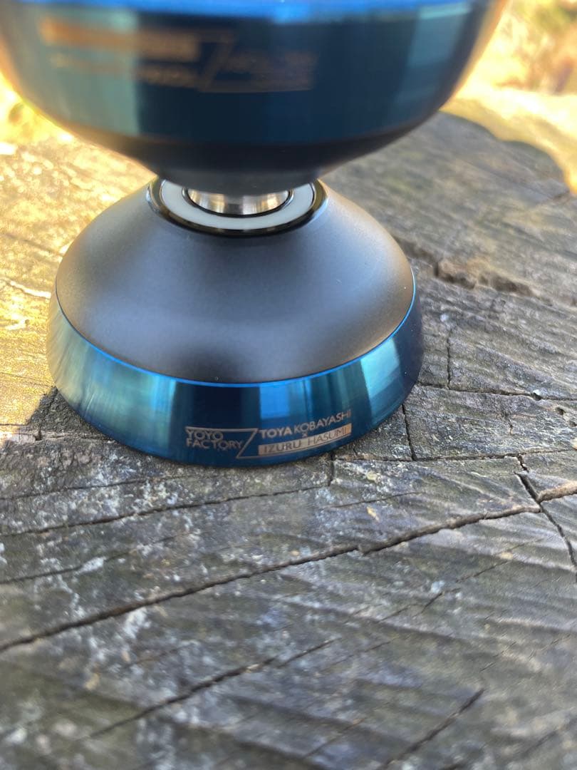 モズ（マットブラック ・ シャイニーブルーリム） / Wシグネチャーモデルおまけ