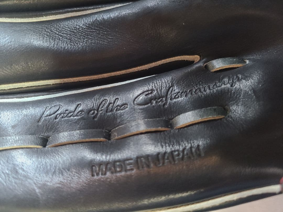 ハイゴールド　左利き硬式外野手グローブ　綺麗です