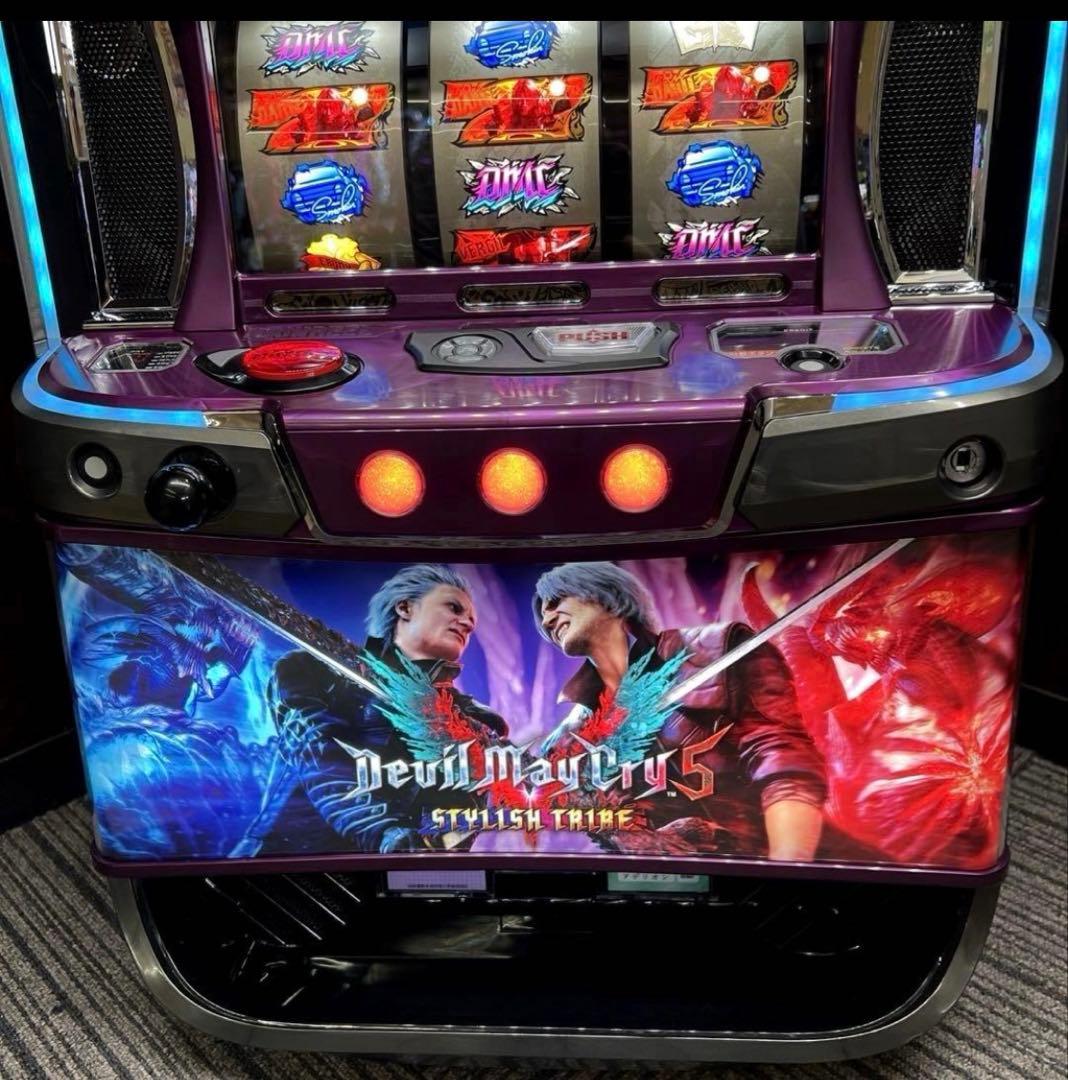 Devil May Cry 5 Stylish Tribe スロットマシン