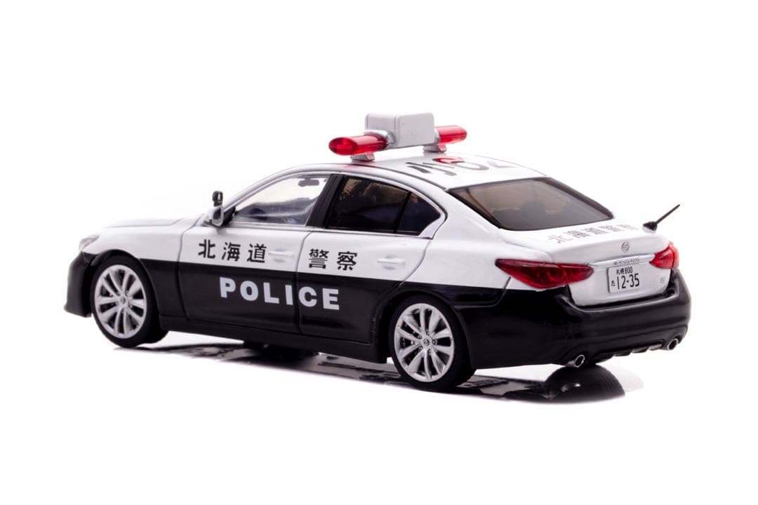 【レイズ】日産・V37スカイラインGT パトロールカー　北海道警察　交通課