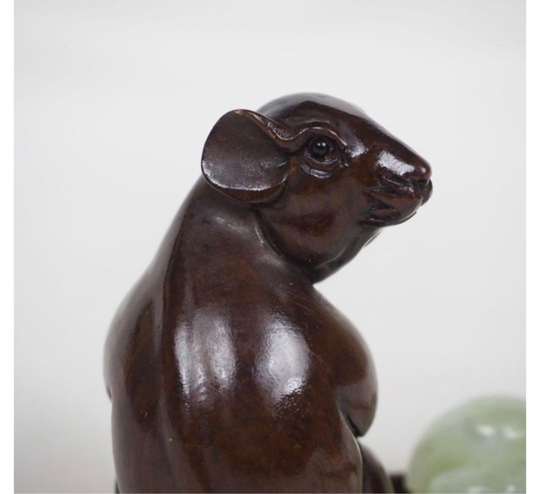 送料無料　緑檀根付　鼠　緒締め玉付　提げ物　在銘