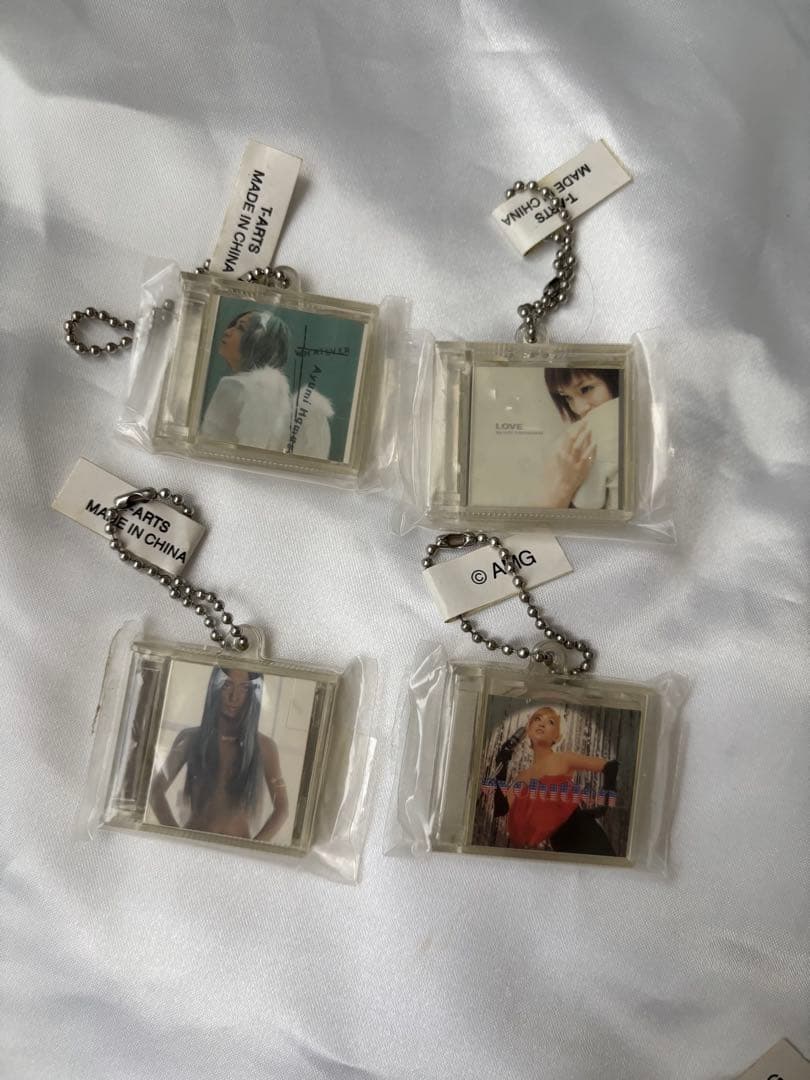 【Kazuto85さま専用】浜崎あゆみ CD ミニチュア キーホルダー ガチャ