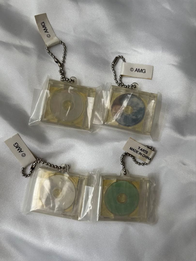 【Kazuto85さま専用】浜崎あゆみ CD ミニチュア キーホルダー ガチャ
