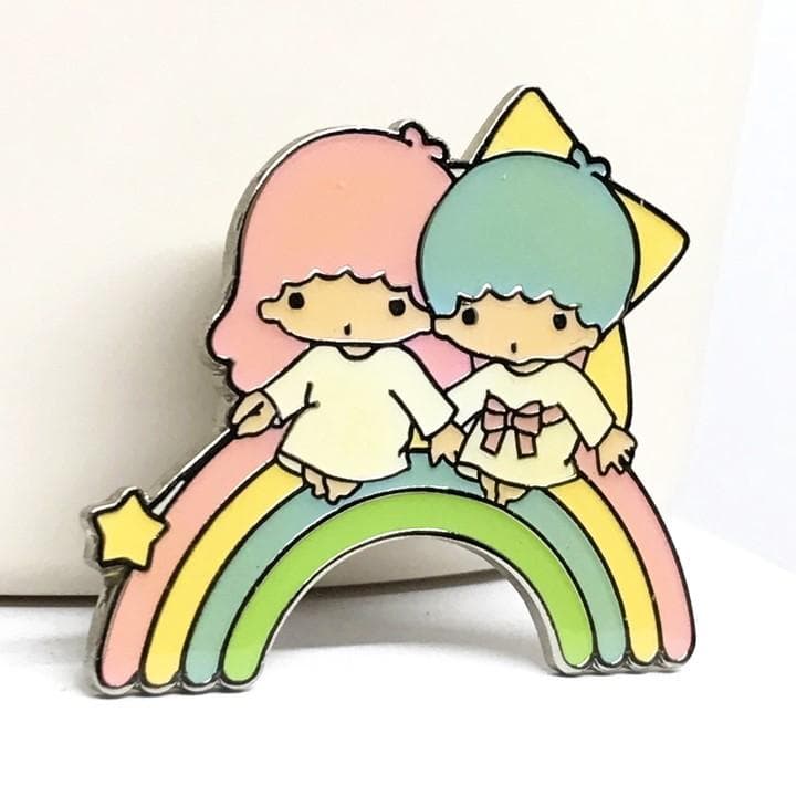 2001年 希少 キキララ 虹 ピンバッジ 未使用 ピンズ リトルツインスターズ