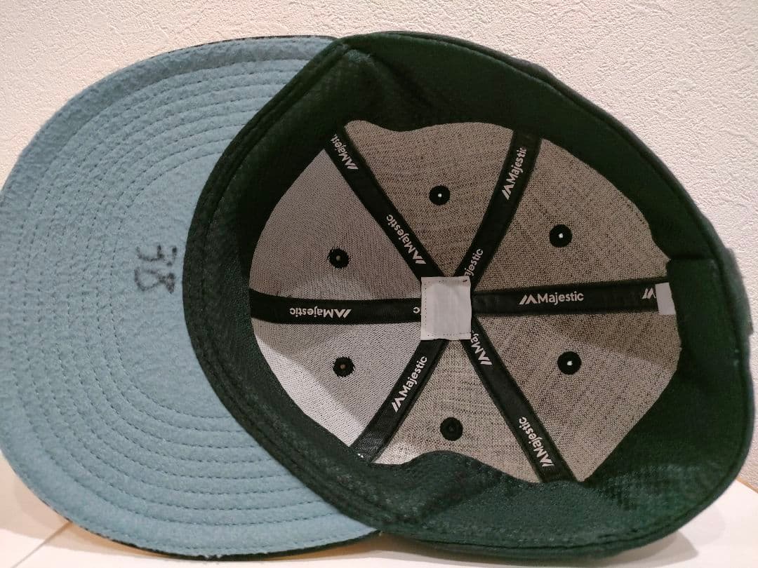 ソフトバンクホークス帽子（本物）