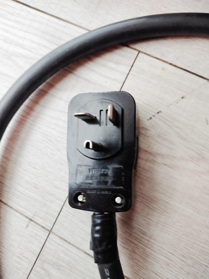 【中古ジャンク】HARVIA200VサウナストーブVEGA　BC60 6.0kw