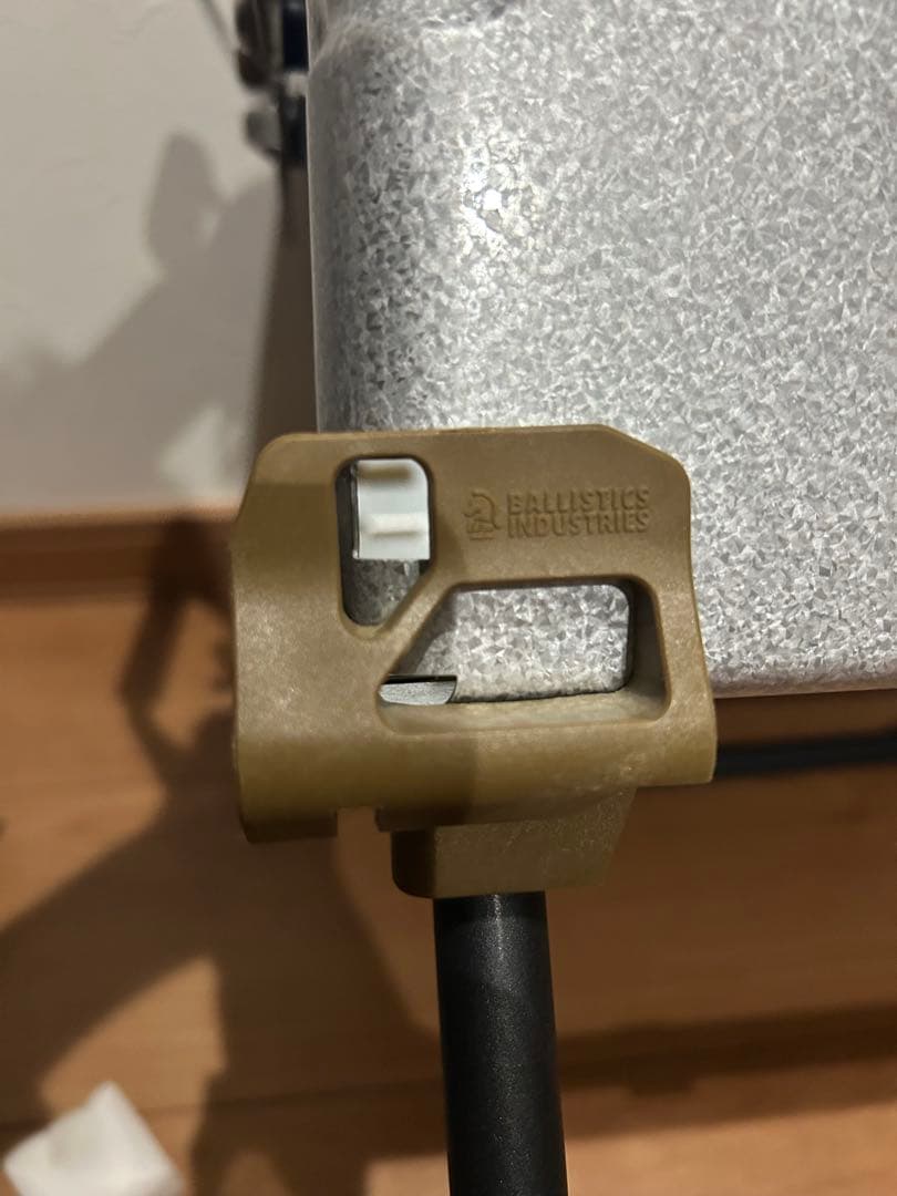 シェルフコンテナ25 レッグ付き