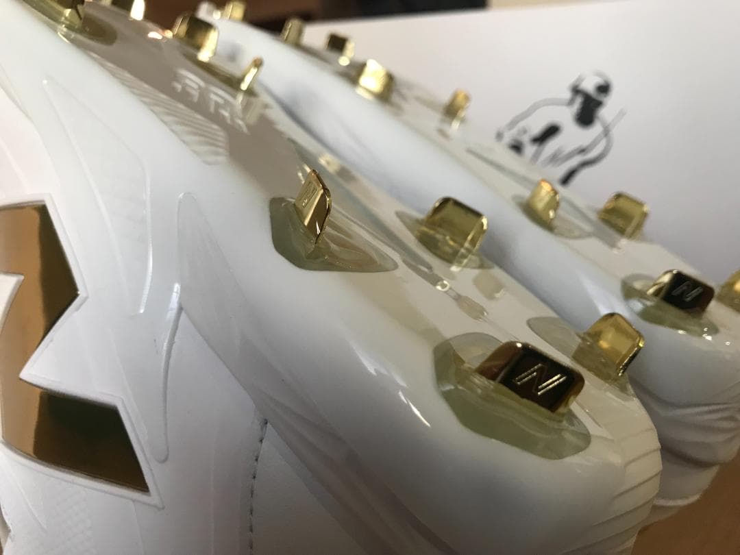 Ohtani v1 l WT1 ニューバランス　スパイク　品切れ品