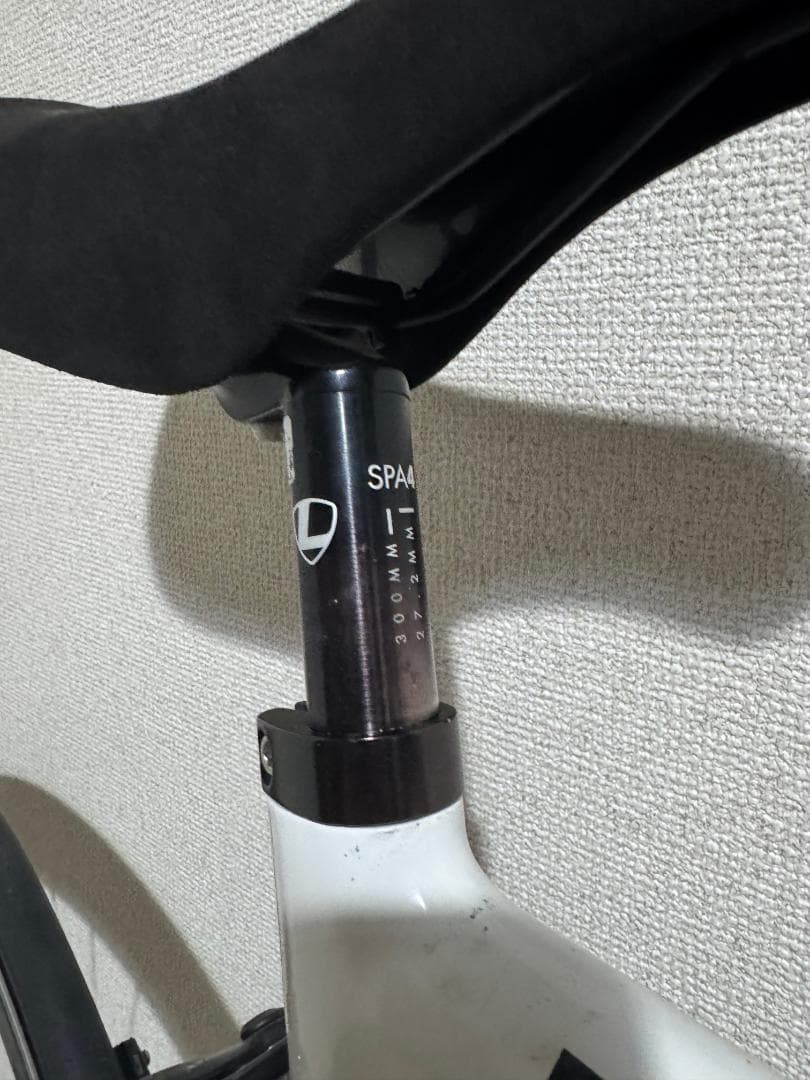 LEADER 725TR ホワイト サイズM