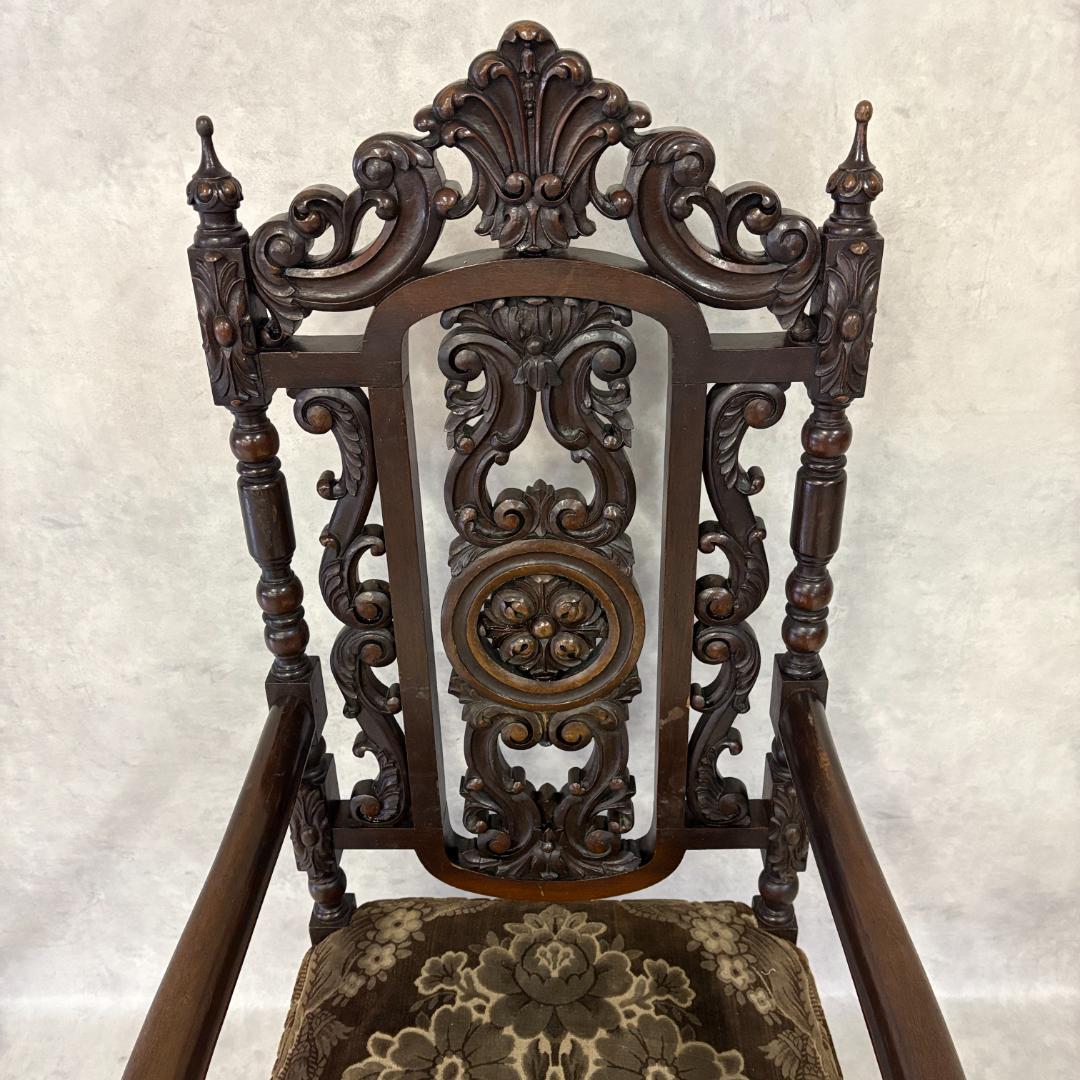 18世紀　バクタプール　キング＆クイーンスタイルのハイバックチェア