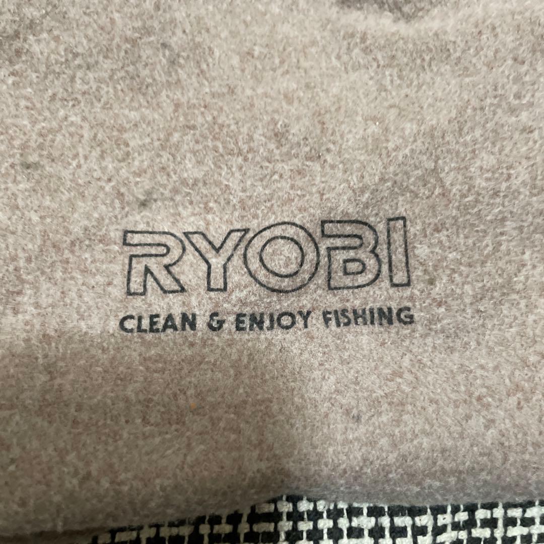 RYOBI 電動リール デジタルディスプレイ付きVS700AC