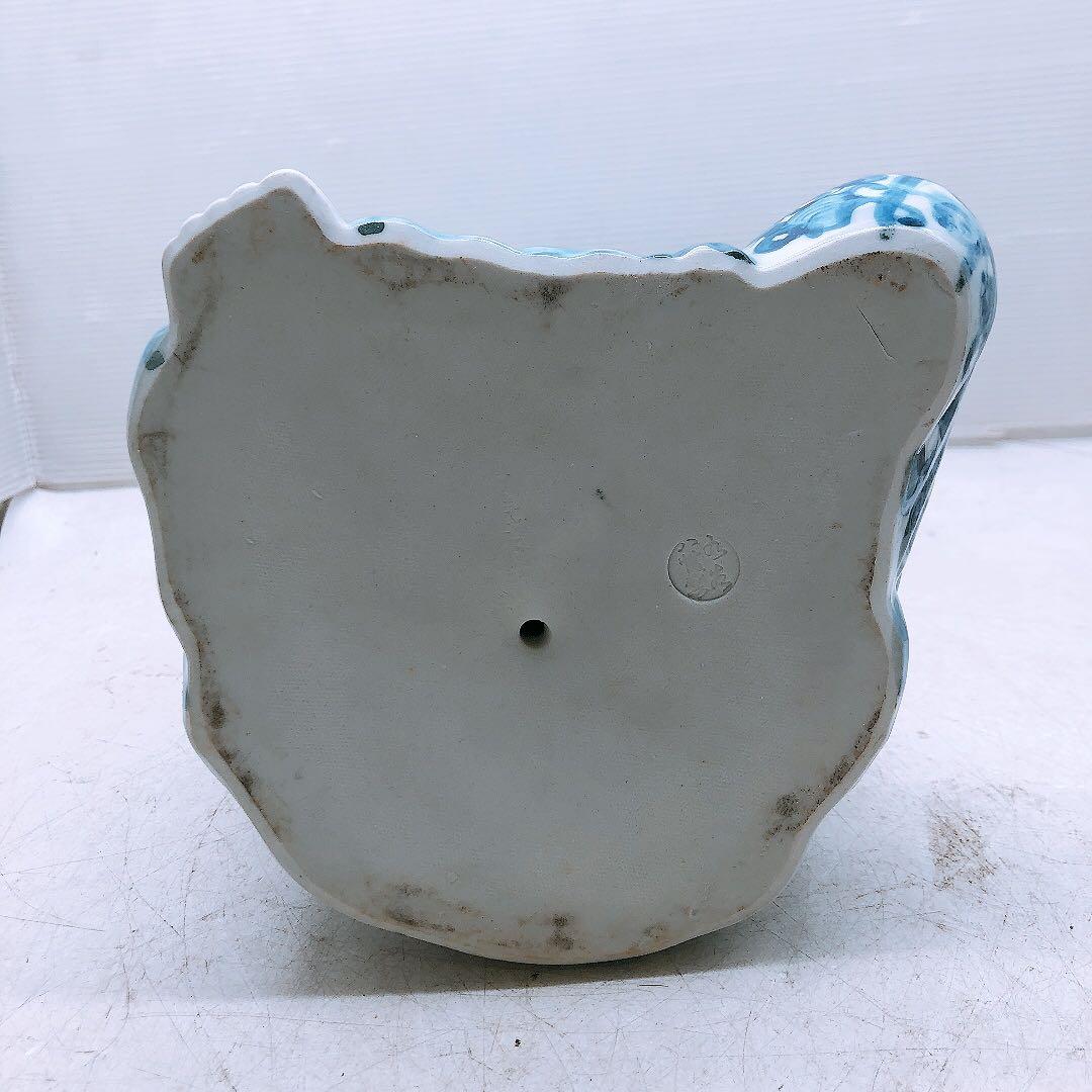 九谷焼 八幡窯 染付 座観音 観音像 縁起物 陶器製 置物 インテリア 中古品