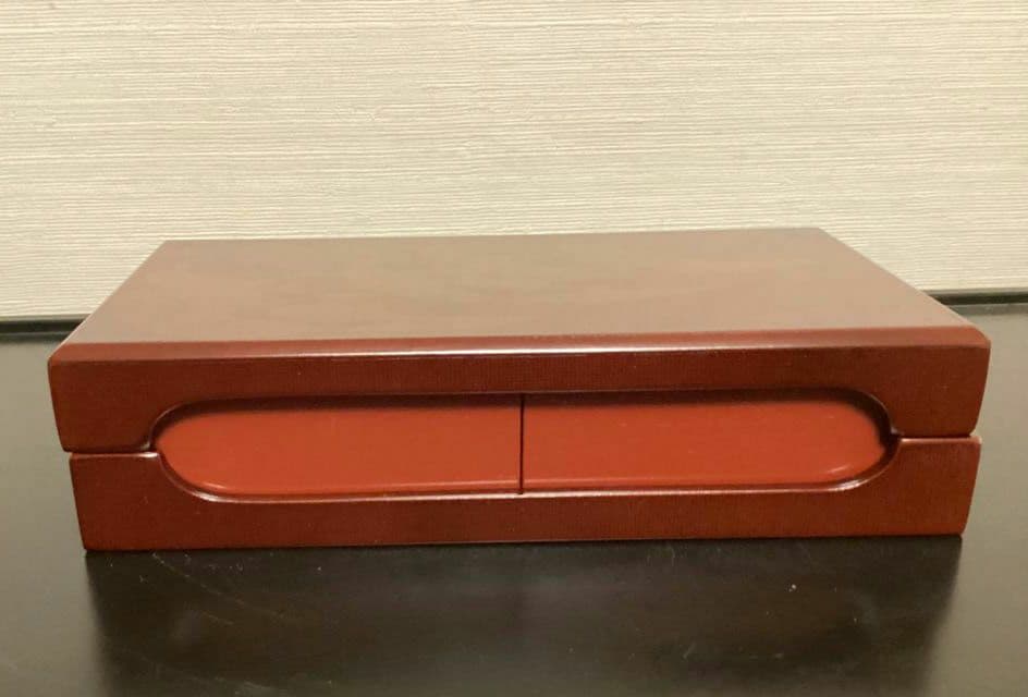 象彦漆器 四方盆　菓子器 四角形 濃い赤色