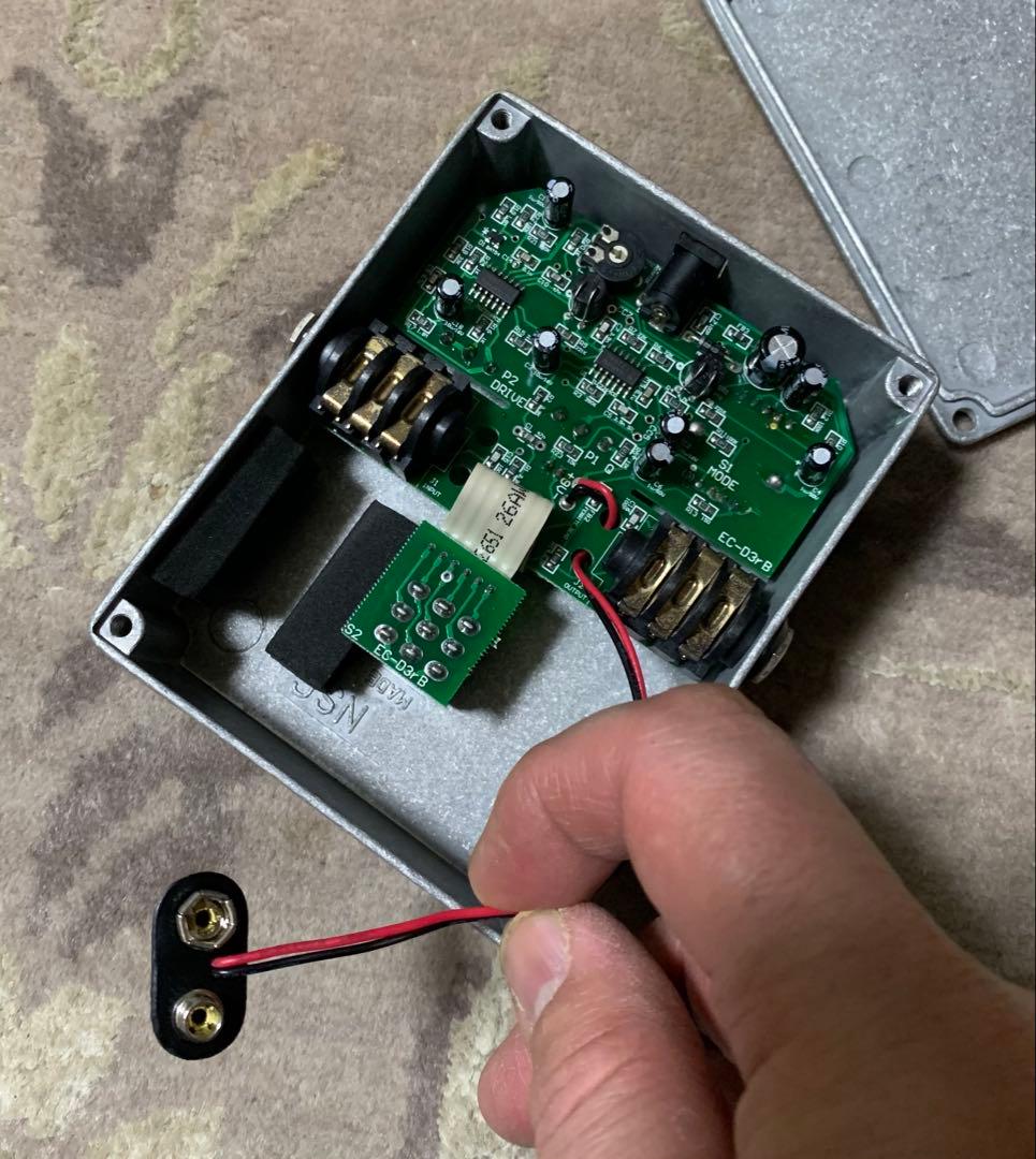 ギター Hurricane micro Q-Tron