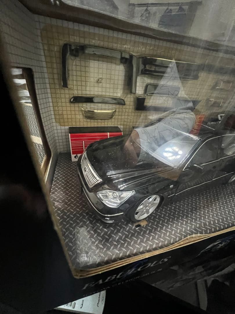 FABULOUS トヨタ セルシオ 30型 ミニカー