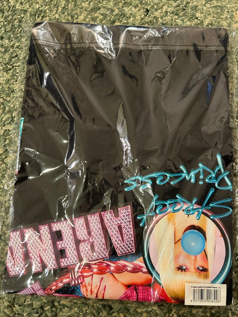 新品未開封 LANA アリーナツアー ライブ Tシャツ、シュシュ、ステッカー