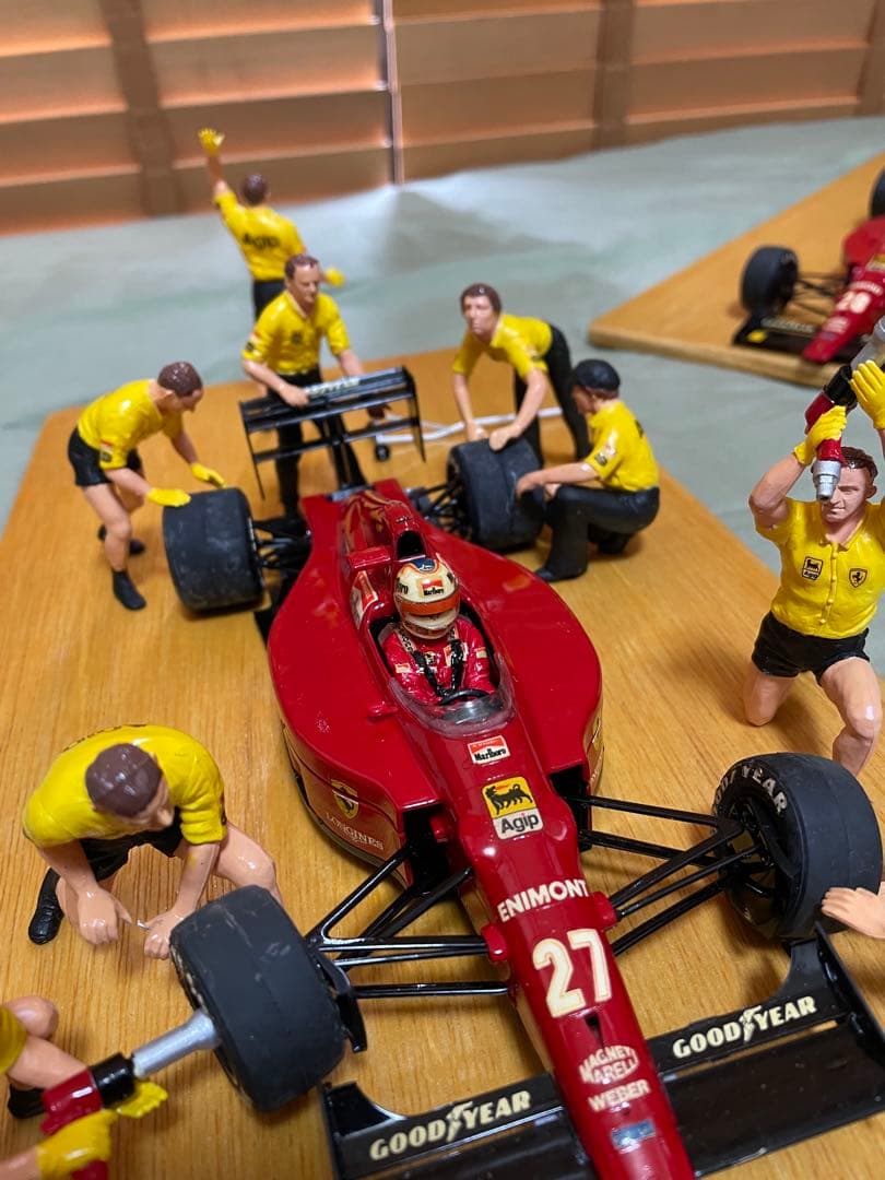 フェラーリ F189 フェラーリ 640 ピットクルーセット 廃盤 マンセル