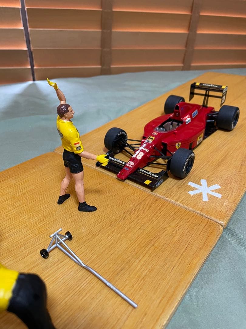 フェラーリ F189 フェラーリ 640 ピットクルーセット 廃盤 マンセル